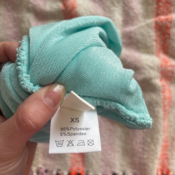 Turquoise Ruched One Shoulder Sleeveless Crop Top - Picture 5 of 6